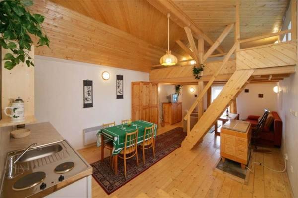 Penzion Roudenka Jestrabi V Krkonosich Exterior foto